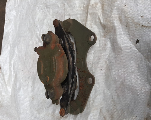(Front) Brake Caliper Assy    2530-01-484-9574